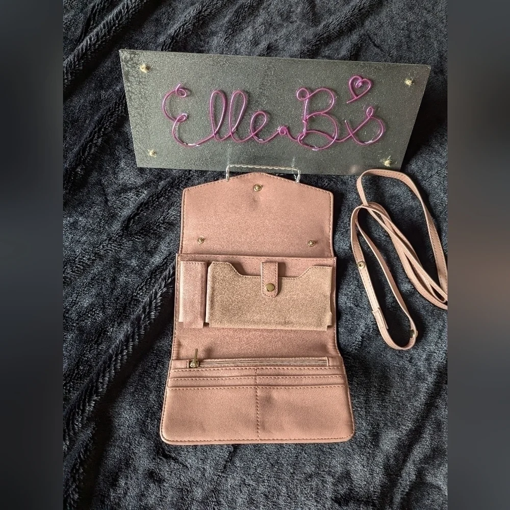 GUC Mauve/Tan/Rose Gold Sequin Clutch w/Straps